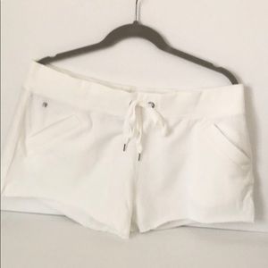 Sweat shirts